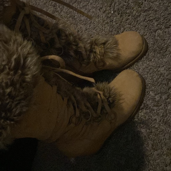 High heel boots - Picture 3 of 3